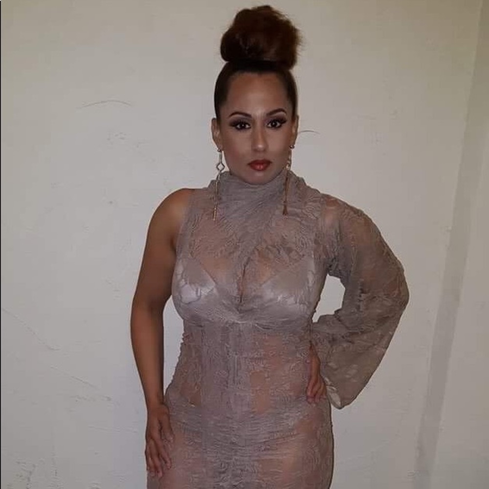 Meet your Posher, Renee